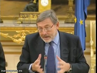 Gabilondo asegura que se queda como ministro