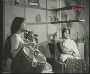 Dr Chakravarthi - Padamani nannadagavalenaa-(Savitri)