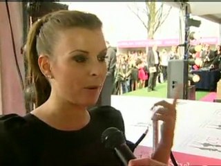 Wayne Rooney reveals hair transplant results