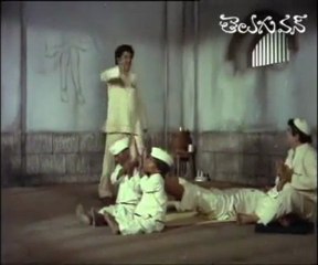 Naga Bhushanam - Padmanabham as Servents to Mohan Babu