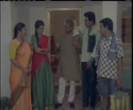 Comedy Scene : Sutti Velu - Sri Lakshmi - Rajendra Prasad