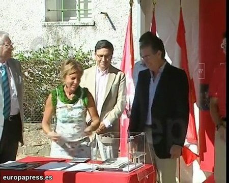 Granados coloca primera piedra sede policial