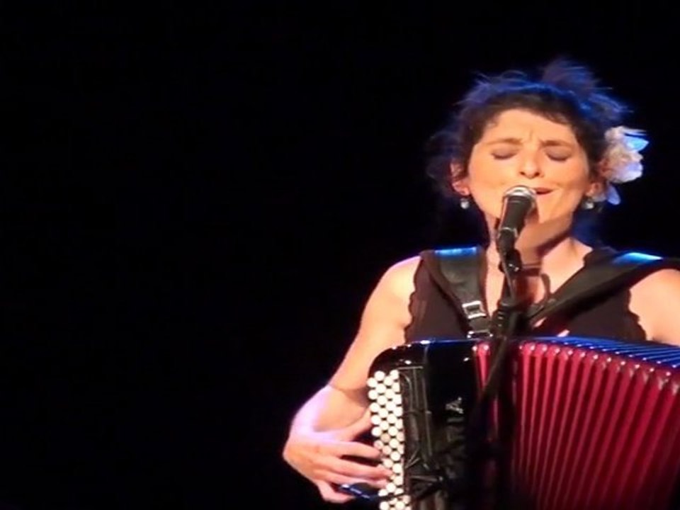 Chloe Lacan Lerrain (88) 28.05.2011
