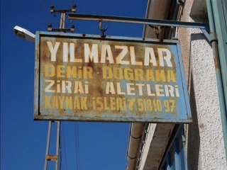 DEMİR   DOĞRAMA  VE  ZİRAİ  ALETLER  ATOLYESİ