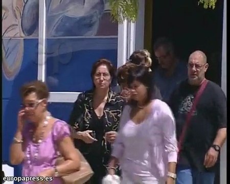 Dos mil personas despiden a las fallecidas