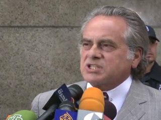 Lawyers clash as Strauss-Kahn leave court