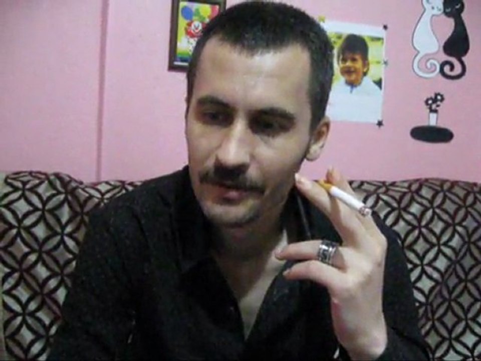 Ailem(!) ve Diyalektik Şiiri - Serkan Engin