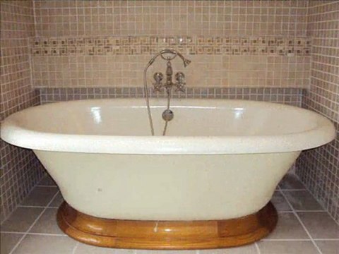 HOMES FOR SALE: 227 S. Lincoln Ave Aurora IL 60505 4 Bed 3 Bath $199,900