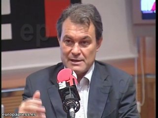 Mas apuesta por que Cataluña "decida"