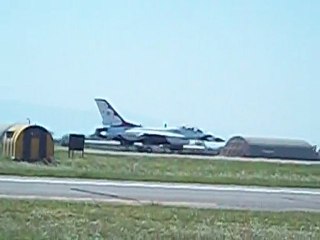 Türk Hava Gösterisi 2011 Amerikan Thunder Bird ekibi Kalkış