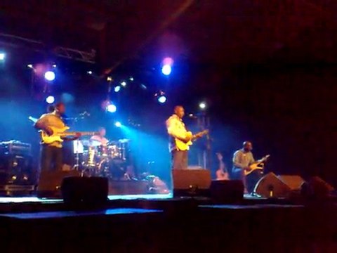 Concert Vieux Farka Toure au Festival Jazz dans le Bocage à Meillard (03) le 1er juin 2011