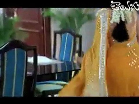 Yamagola Malli Modalaindi - Comedy10
