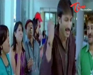 Cake Cutting Comedy Scene Between Trisha & Gopichand