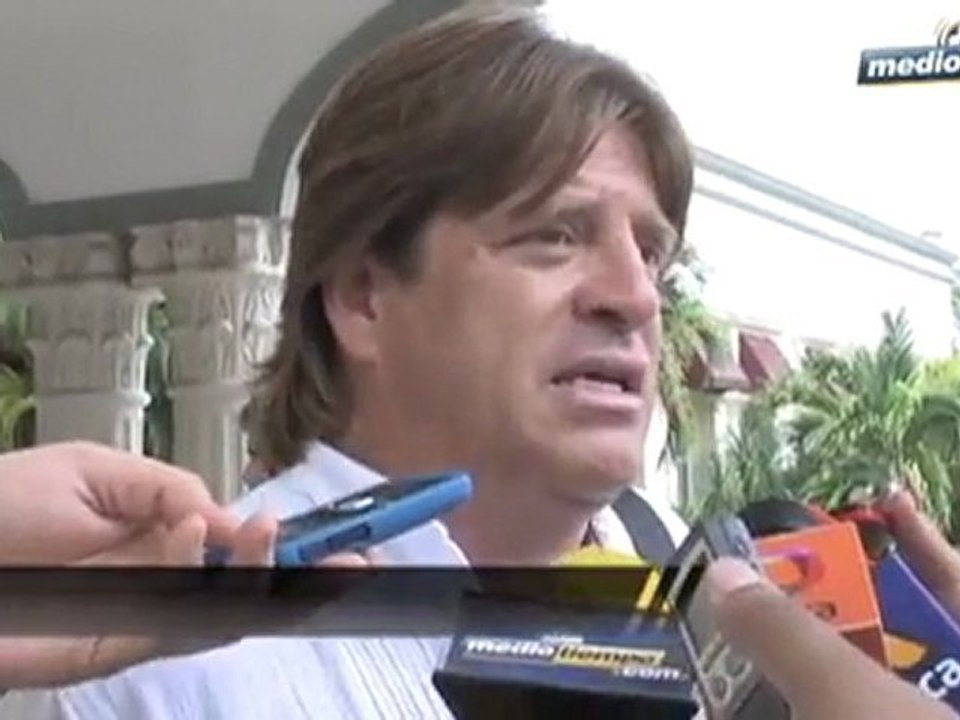 Medio Tiempo.com - Llega Presidente de Xolos al Draft, 6 de Junio del 2011