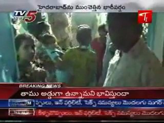 Hyderabad old city five house are collapsed due to rains