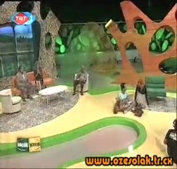 Dailymotion - Küçük Şeyler 2 Kasım 2008 - 1. Skeç (Oyuncak) - Film ve TV Kanalı www.rehberlikevi.com