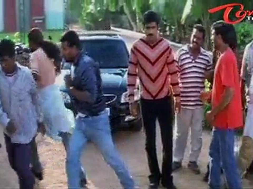 Raviteja Fighting Comedy  At College