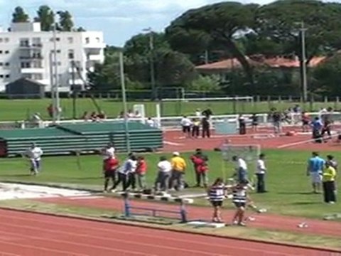 Claire DUCOS - 400m haies - 66 68 - Interclubs 2011 1er tour