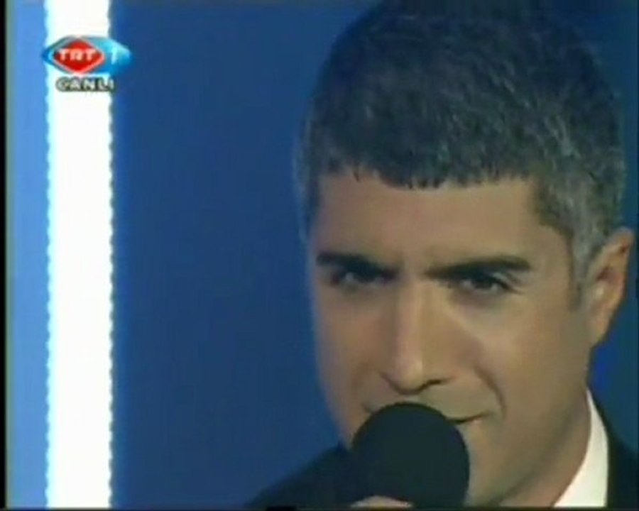 Özcan Deniz&Nasip Değilmiş-İki Renk