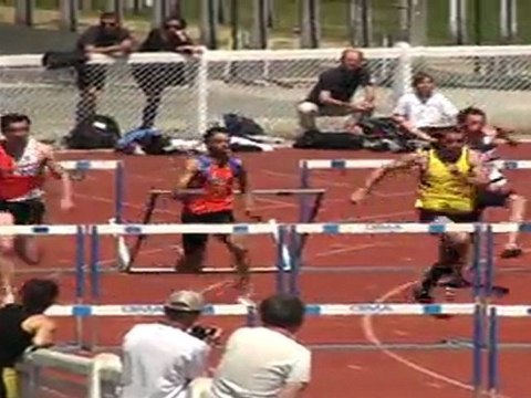 Yann COULOIGNER - 110m haies (106cm) - 15 11 (+0.3) - Interclubs 2011 1er tour