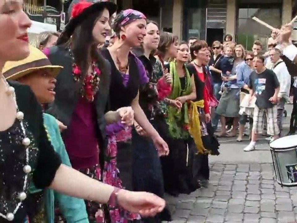Siki - La fanfare des pavés - Opéra de Lyon