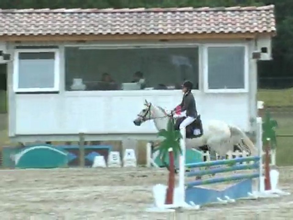 Mona de Sélène école véto juin 2011