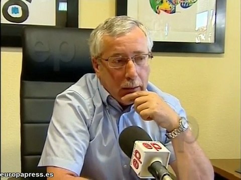 Toxo pide actuar también en los ingresos