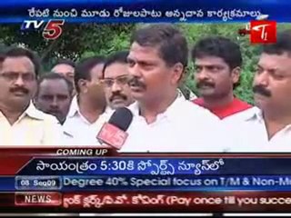 vizag Leaders YSR's memory given food to poor people