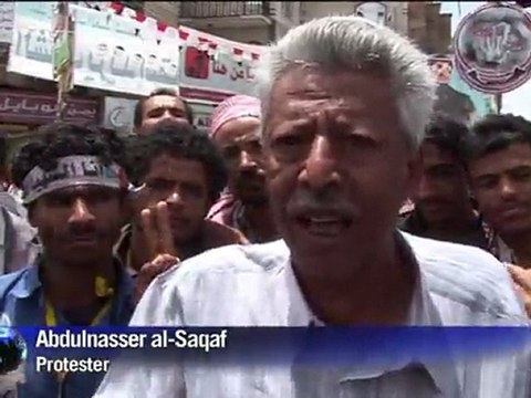 Yemen protesters urge Vice President to overthrow Saleh