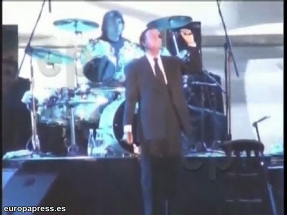 Julio Iglesias y Miranda se casan en secreto