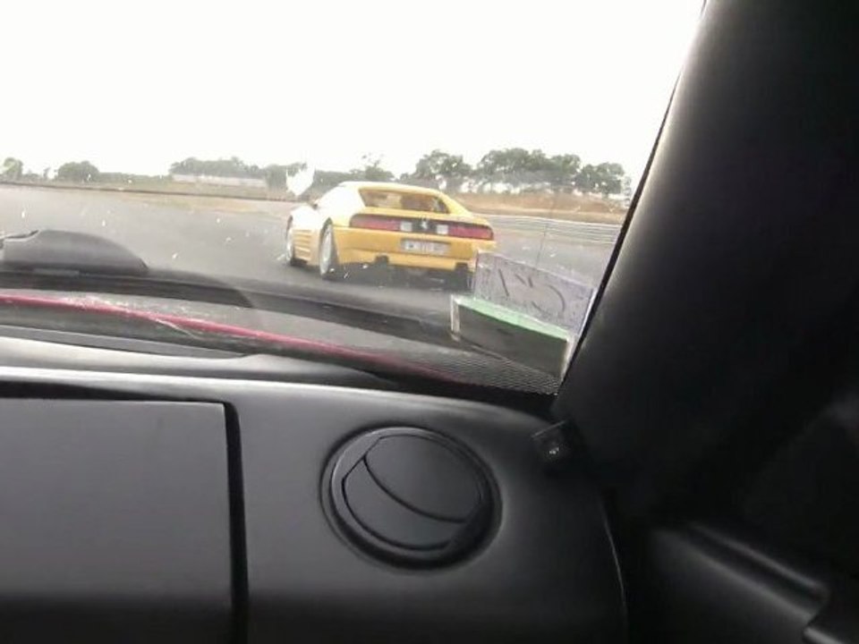 Tour en Ferrari testarossa