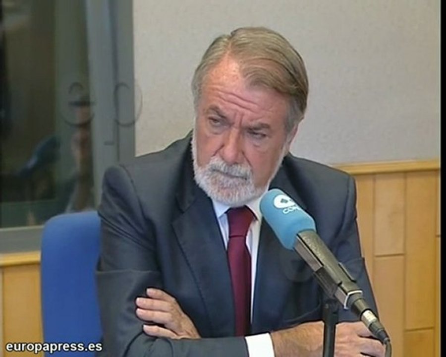 Mayor Oreja: "España muestra debilidad"