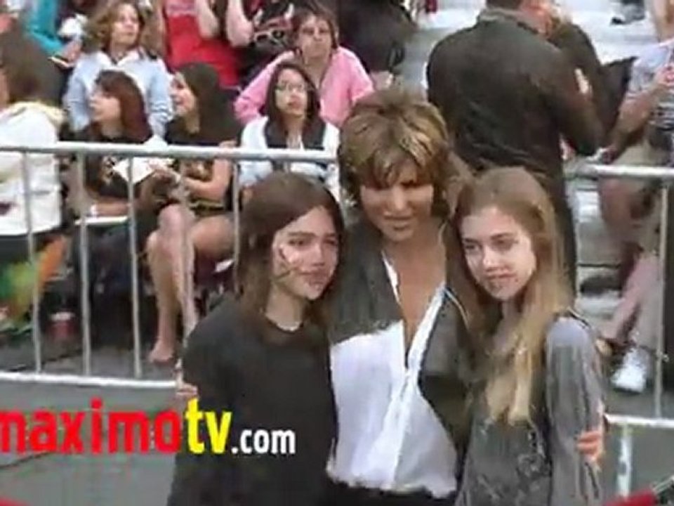 Lisa Rinna and Harry Hamlin