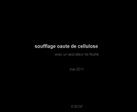 Soufflage ouate de cellulose avec un souffleur de feuille