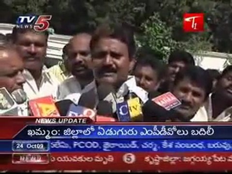 Cong Leaders Happy to Youth Leader YS jagan Meeting with Sonia