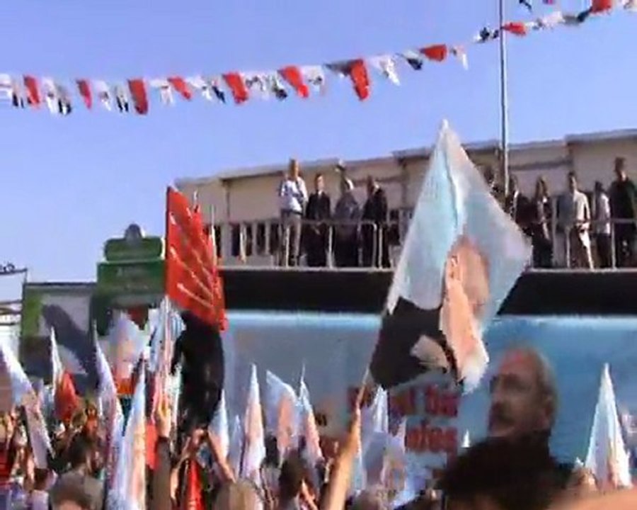 CHP LİDERİ KILIÇDAROĞLU DİLOVASI HALKINA SESLENİDİ