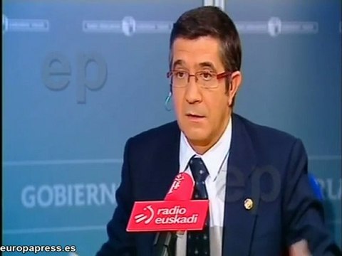 Patxi López pide a ETA que se vaya