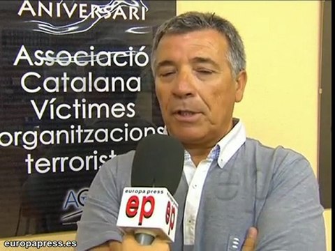 Comunicado de ETA, según víctimas, es humo