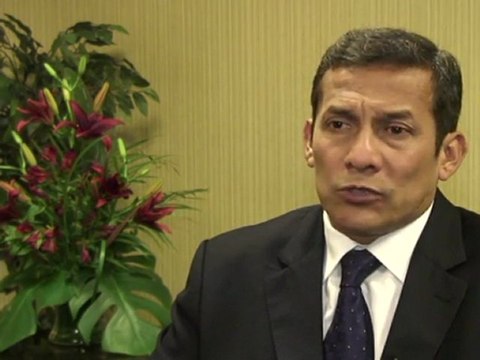 Presidente electo de Perú, Ollanta Humala, llama a la calma