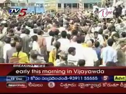 Unified State only through peace: Chiru