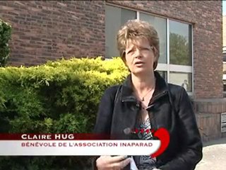 Reportage, Claire Hug chasse les paratonnerres radioactifs