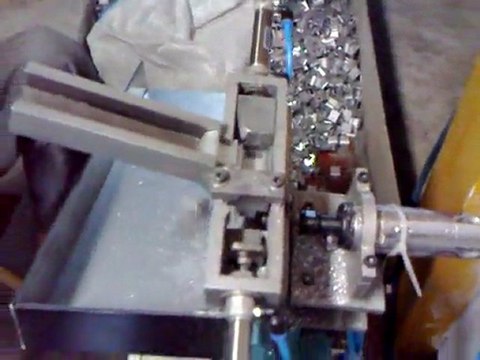 ALÜMİNYUM KANAL AÇMA MAKİNESİ