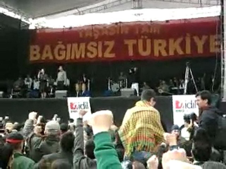 Grup Yorum Tam Bağımsız Türkiye Konseri - Gündoğdu