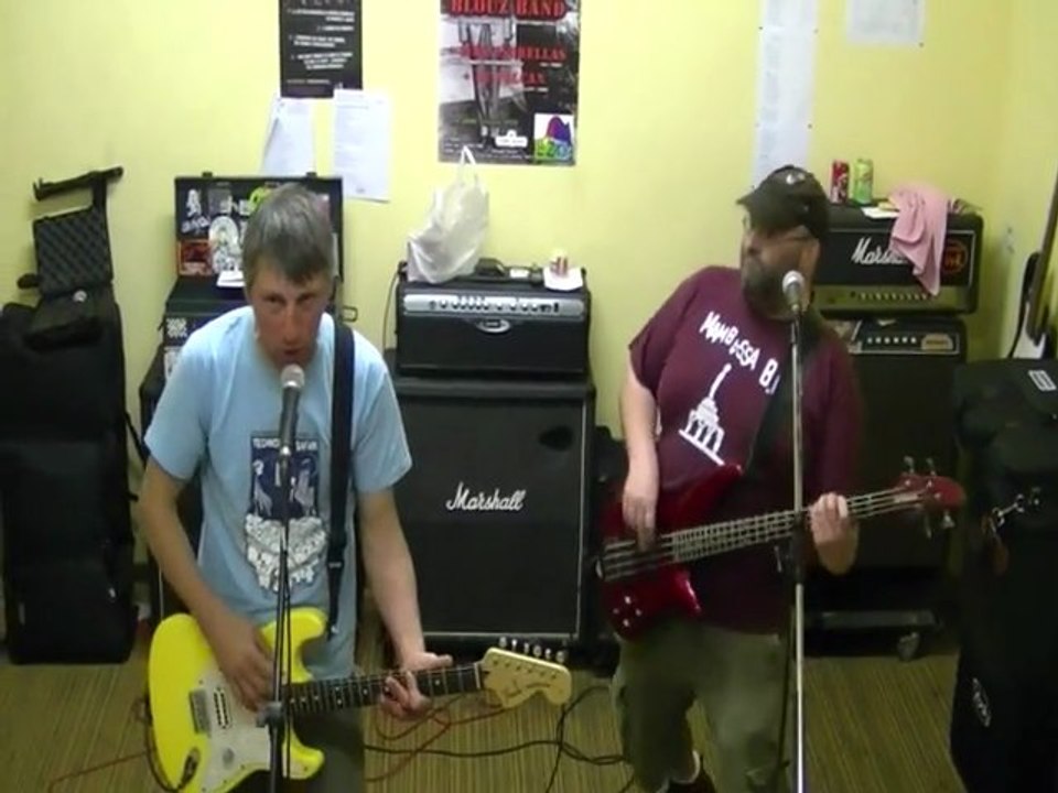 mambassa blouz band - allons les rouges