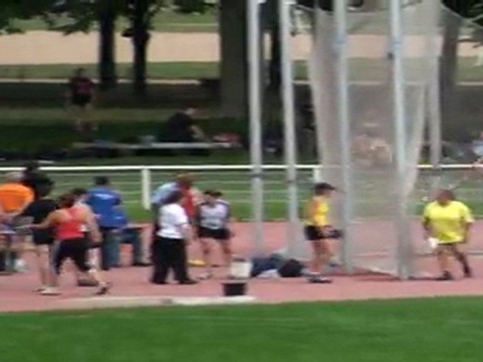 Cyril MAGNOU - 400m haies (91cm) - 57"32 - Interclubs 2011