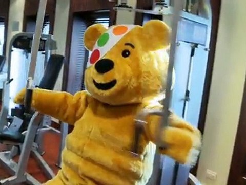 Pudsey Visits Queen Mary 2-Cunard Children in Need ...