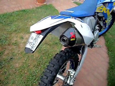 Husaberg 390 FE 2011 pot akrapovic titane avec db killer