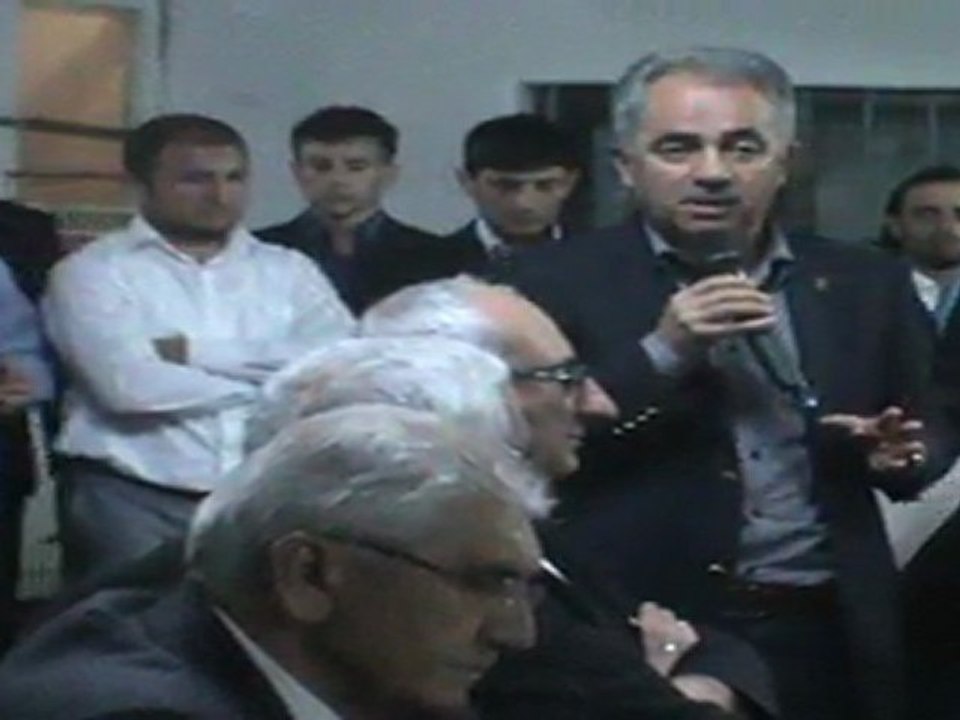 AK PARTİ YALOVA MİLLETVEKİLİ ADAYI TEMEL COŞKUN UN GACIK KÖYÜ KONUŞMASI