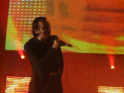 Carrefour des stars 2011 - Epernay - Julien Loko - Encore