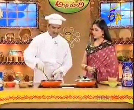 Abhiruchi - Recipes - Kaju Matar Paneer Curry, SagguBiyyam Karapusa & Mirch Masala - 01